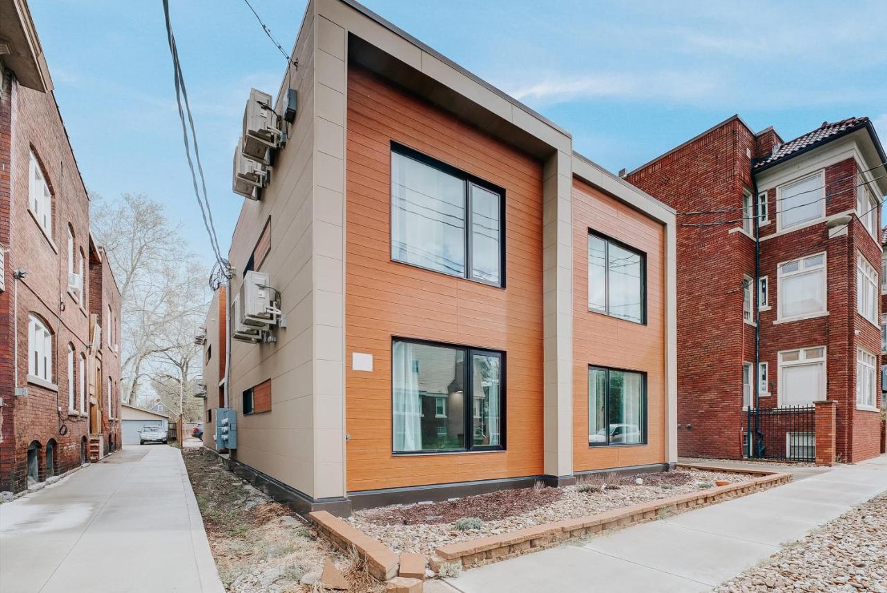 Frontdesk Mikros On Ashbury Micro Apts Cleveland Eksteriør billede